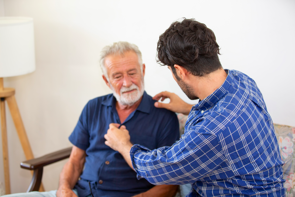 Héroes con capa: Cuidador del adulto mayor